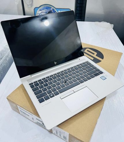 HP EliteBook 840 G5 Core i5 Écran tactile, 256Go SSD/ 8Go Ram